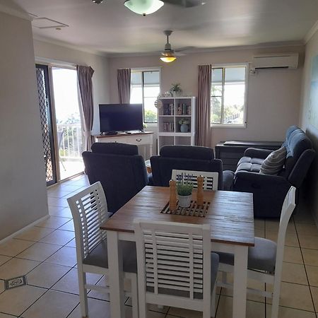 איירלי ביץ' Airlie Apartments מראה חיצוני תמונה
