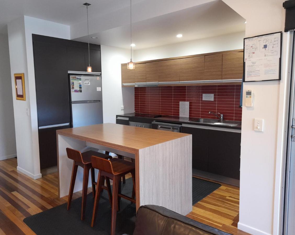 איירלי ביץ' Airlie Apartments מראה חיצוני תמונה