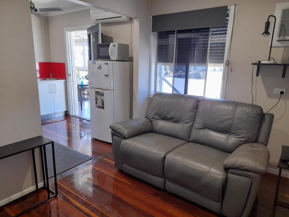 איירלי ביץ' Airlie Apartments מראה חיצוני תמונה